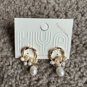🔜 Free 🔛 Hyacinth fresh water pearl earrings